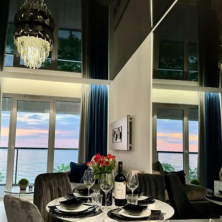 Gray Z Bezposrednim Widokiem Na Morze- Nadmorski Luksus 아파트 우스트 노리 모르스키