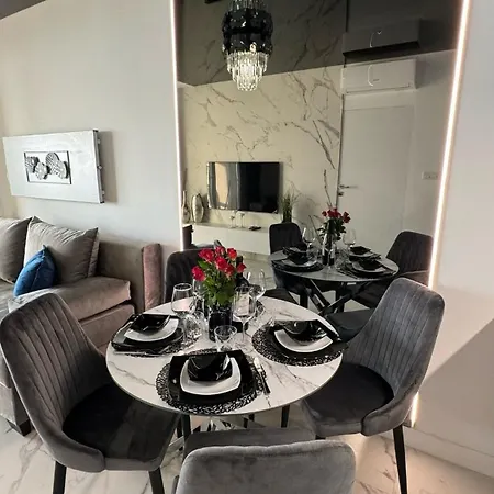 Gray Z Bezposrednim Widokiem Na Morze- Nadmorski Luksus