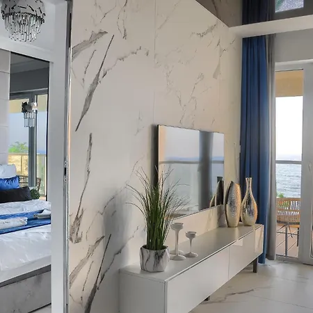 Gray Z Bezposrednim Widokiem Na Morze- Nadmorski Luksus *