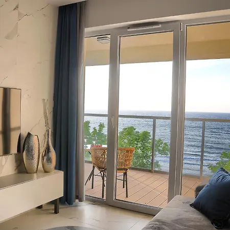 Gray Z Bezposrednim Widokiem Na Morze- Nadmorski Luksus 우스트 노리 모르스키