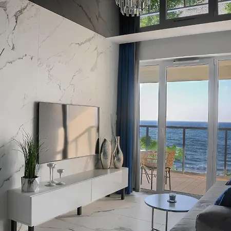 Gray Z Bezposrednim Widokiem Na Morze- Nadmorski Luksus 아파트 *