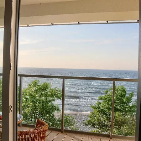 Gray Z Bezposrednim Widokiem Na Morze- Nadmorski Luksus 아파트 우스트 노리 모르스키