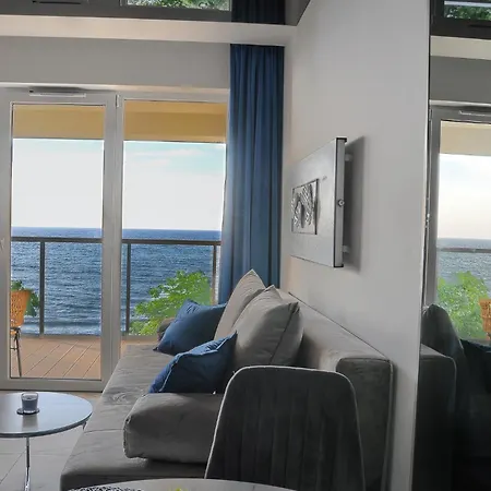 Gray Z Bezposrednim Widokiem Na Morze- Nadmorski Luksus * 우스트 노리 모르스키